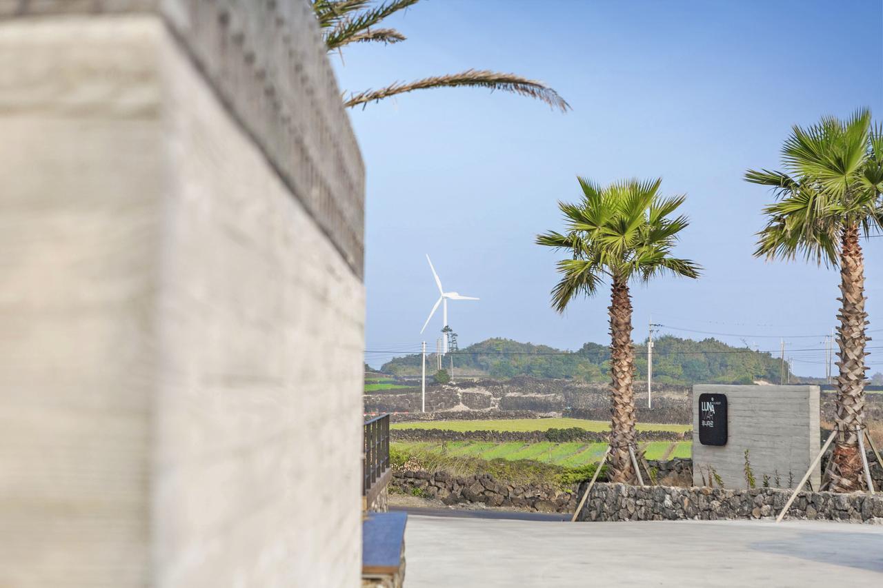 Lunamar Pension Jeju Extérieur photo